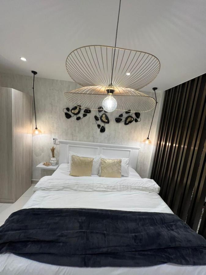 The Lennox Luxury Apartment Accra Exterior photo